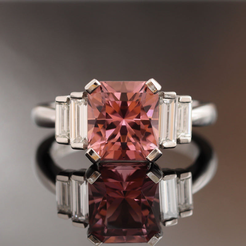 Tourmaline & diamond ring